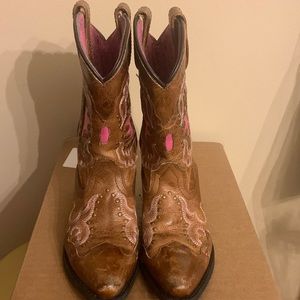 Girl Smokey Mountain 🏔️ Boots